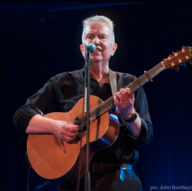 Tom Robinson - Up Close & Personal
