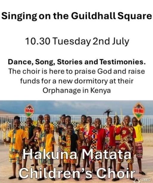 Singing on the Square: Hakuna Matata